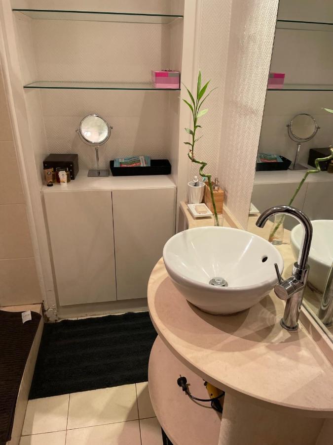 Paris : Superb Appartement De 47M2 Екстериор снимка